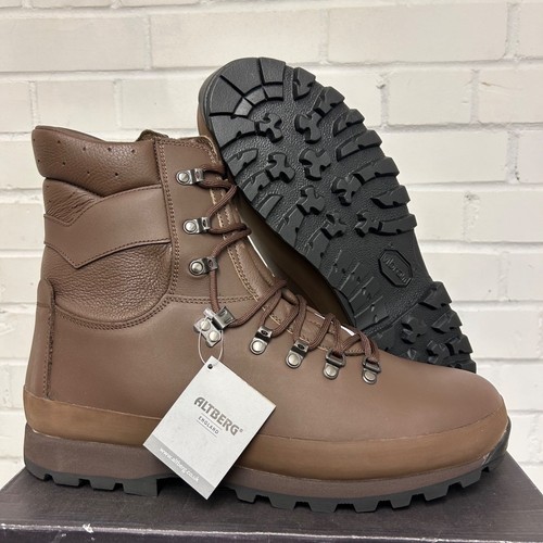 Altberg defender boots 13 - defender,