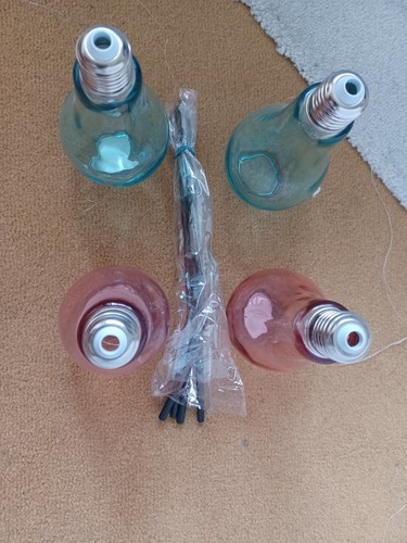 Light bulb shaped drinking - bulb,