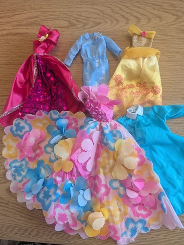 Barbie dolls bundle 5 - barbie,