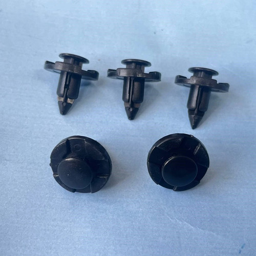 Fit suzuki wheel arch - suzuki, clips