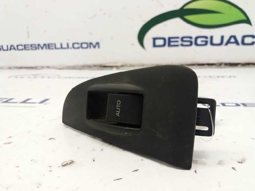 8481005050 rear window control