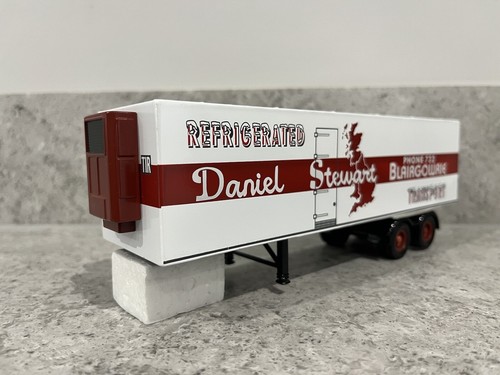 Corgi twin axle fridge - twin-axle,