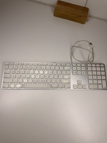Apple wired keyboard a1243 - wired,