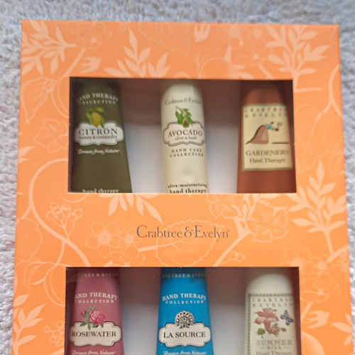 Crabtree evelyn hand therapy - &,