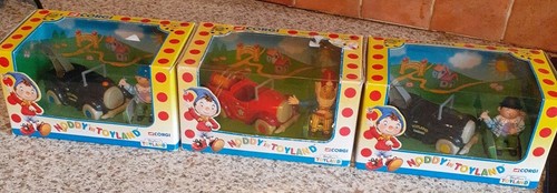 Set three corgi noddy in - a,
