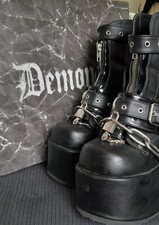 Demonia Camel 205 platform