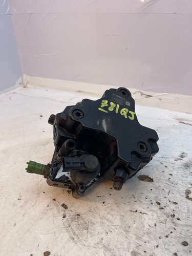 Genuine volvo s60 v70 xc70 - genuine,