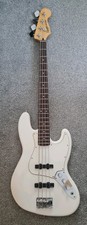 Squier Vintage Modified Jazz
