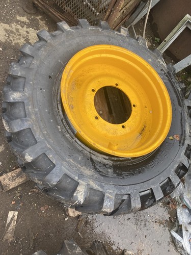 Jcb sitemaster 28 - sitemaster, tyre