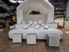 WHITE BOUNCY CASTLE 15ftx11ft