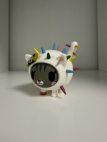 Tokidoki carina figure - figure, box