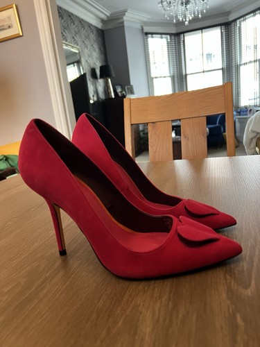 Zara bright pink heart - zara,