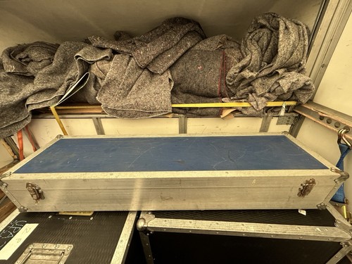 Blue flight cases - flight,