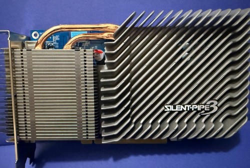 Gigabyte nvidia geforce 8600 - gigabyte,
