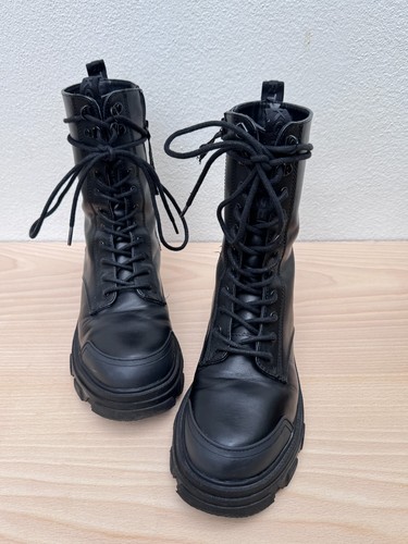 Kurt geiger trekker lace up - trekker,