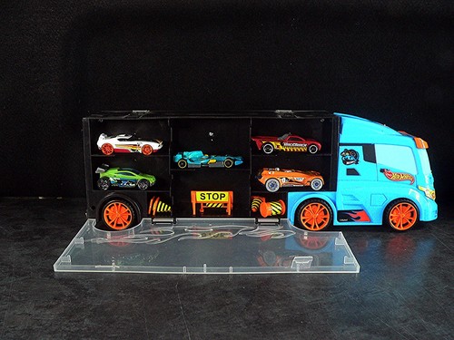 Hot wheels transporter car - hot,