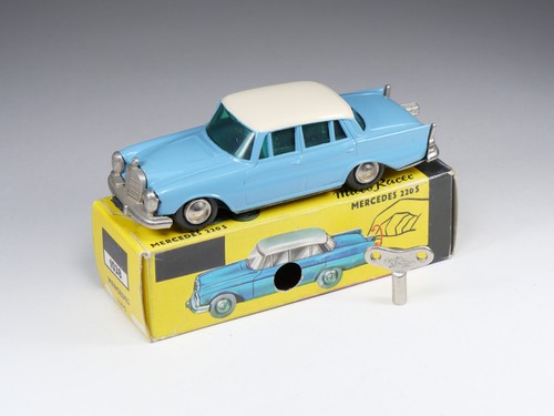 Lilliput - ,