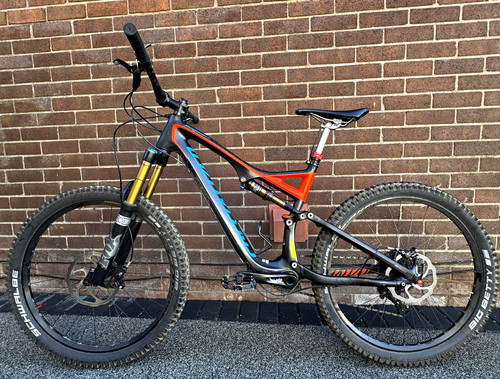 Specialized stumpjumper 26in - specialized,