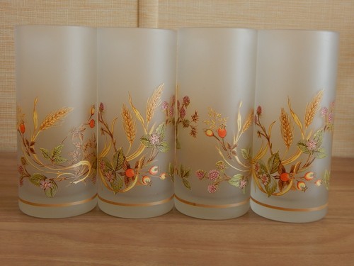 Set vintage harvest berries - 4,