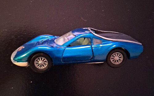 Dino ferrari dinky - dinky, no