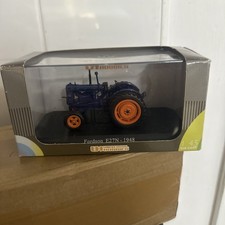Universal Hobbies 1:43 Model