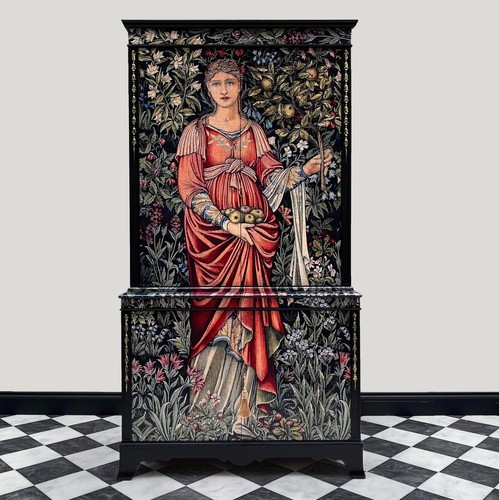 Made order antique style - made,