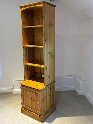 Ducal pine bookcase display - ducal, /