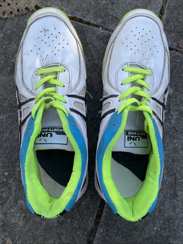 Asics cricket spikes size - asics,