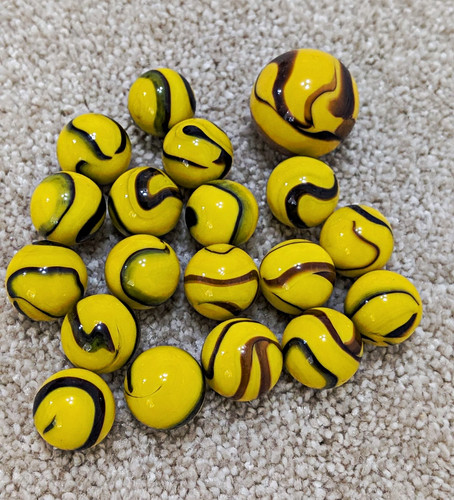 Bumblebee yellow swirl - bumblebee,