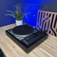 Linn Sondek LP12 Turntable