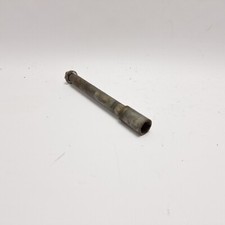 YAMAHA YZF 250 2008 FRONT WHEEL SPINDLE AXLE BOLT + NUT