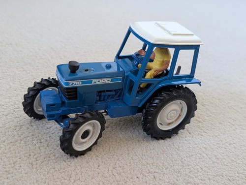 Britains ford 7710 - britains, vintage