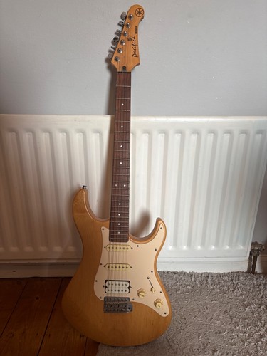 Yamaha pacifica 112 electric - 112,
