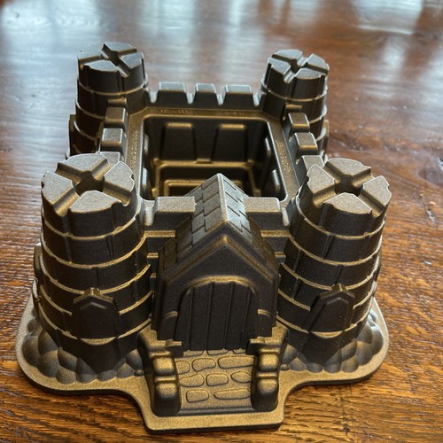 Nordic ware castle bundt cake - bundt,