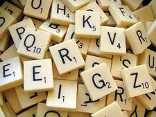 100 IVORY PLASTIC LETTERS