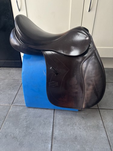 Gorgeous brown leather