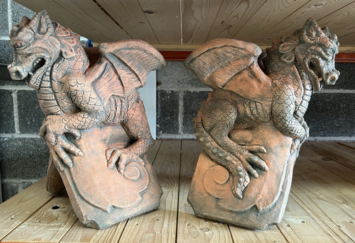 Dragon roof finial angled - dragon,