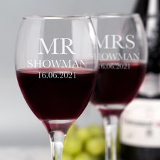 Personalised Mr and & Mrs Wedding Wine Glasses Set Wedding Gift For Groom Bride