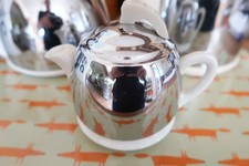 Vintage 'Ever-Hot' style 1950s