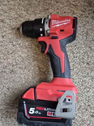 Genuine milwaukee m18 blpdrc - genuine,