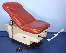 Midmark 623-008 Deluxe Power Exam Table Hi-Low w/ Hand Controller, Foot Control