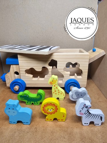 Wooden safari bus - bus, animals