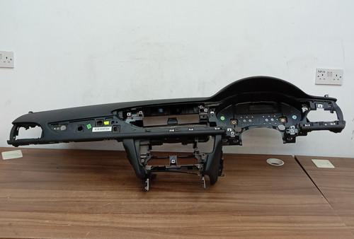 Audi dashboard black - a6,