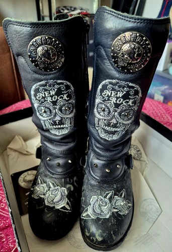 New rocks size - 6.5, flower