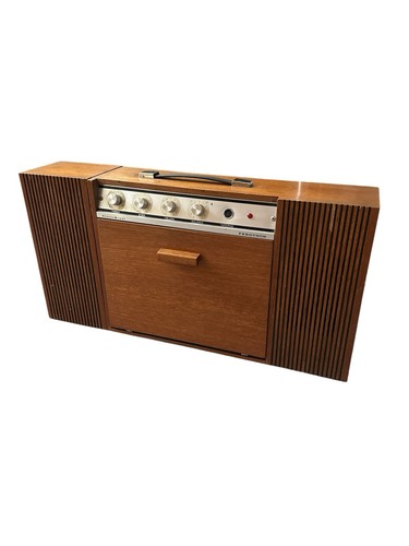 Ferguson stereo minor - "stereo, minor"