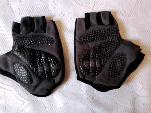 Unisex fingerless cycling