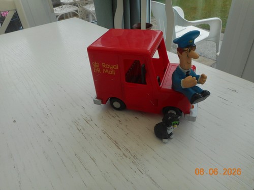 Postman pat van - postman, pat's