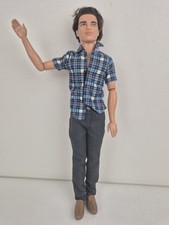 Barbie Ken Fashionistas Ryan Fashion Doll 2011 Mattel