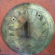 Antique Solid Brass Garden Sundial. Ref:xed