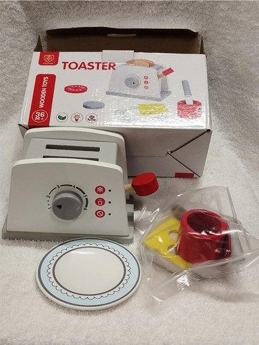 Kids wooden toaster - wooden,